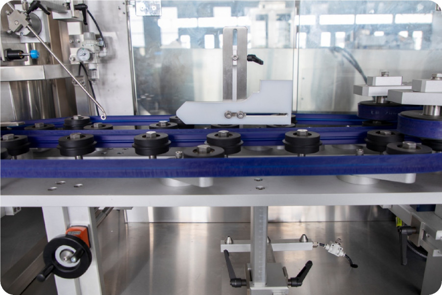 Máquina robótica para descifrar botellas LP-200E Conmutador rápido de tamaño de botella 50-1000ml